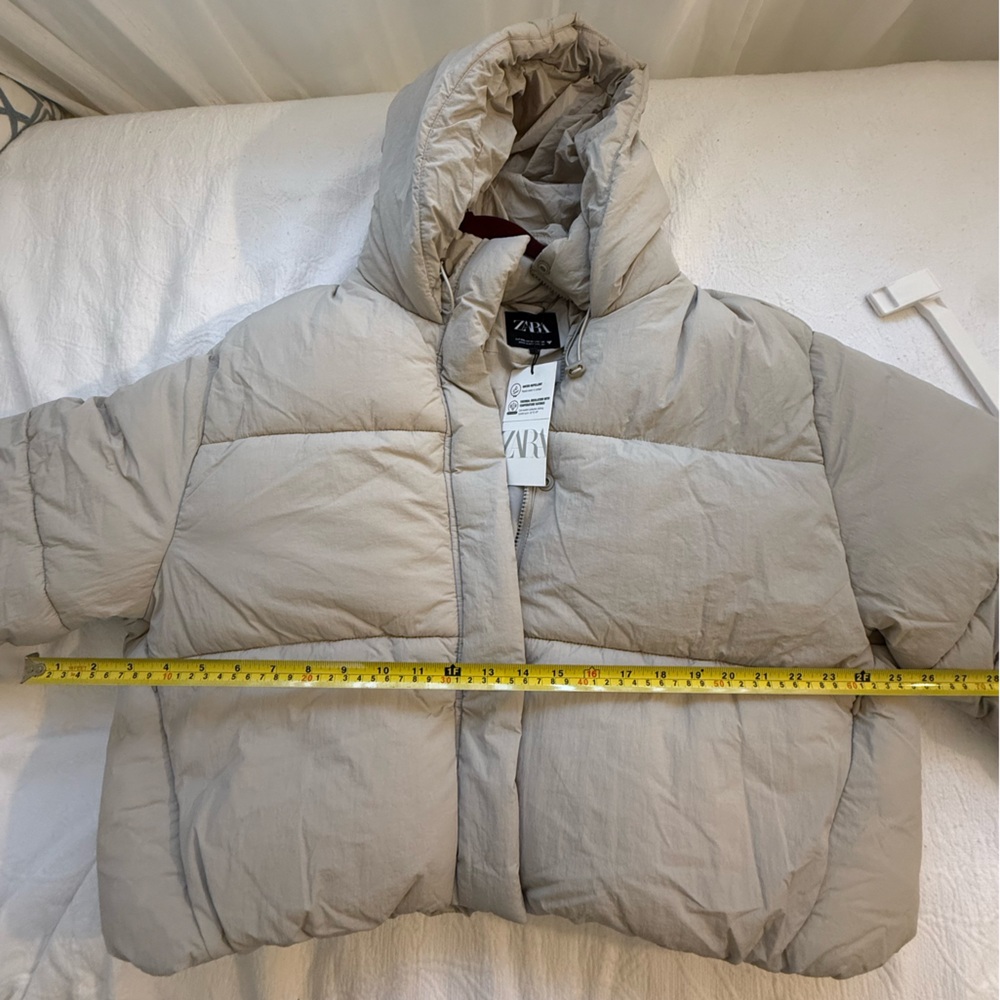 Zara Women's Light Beige Puffer Jacket with hood NWT - Picture 14 of 16